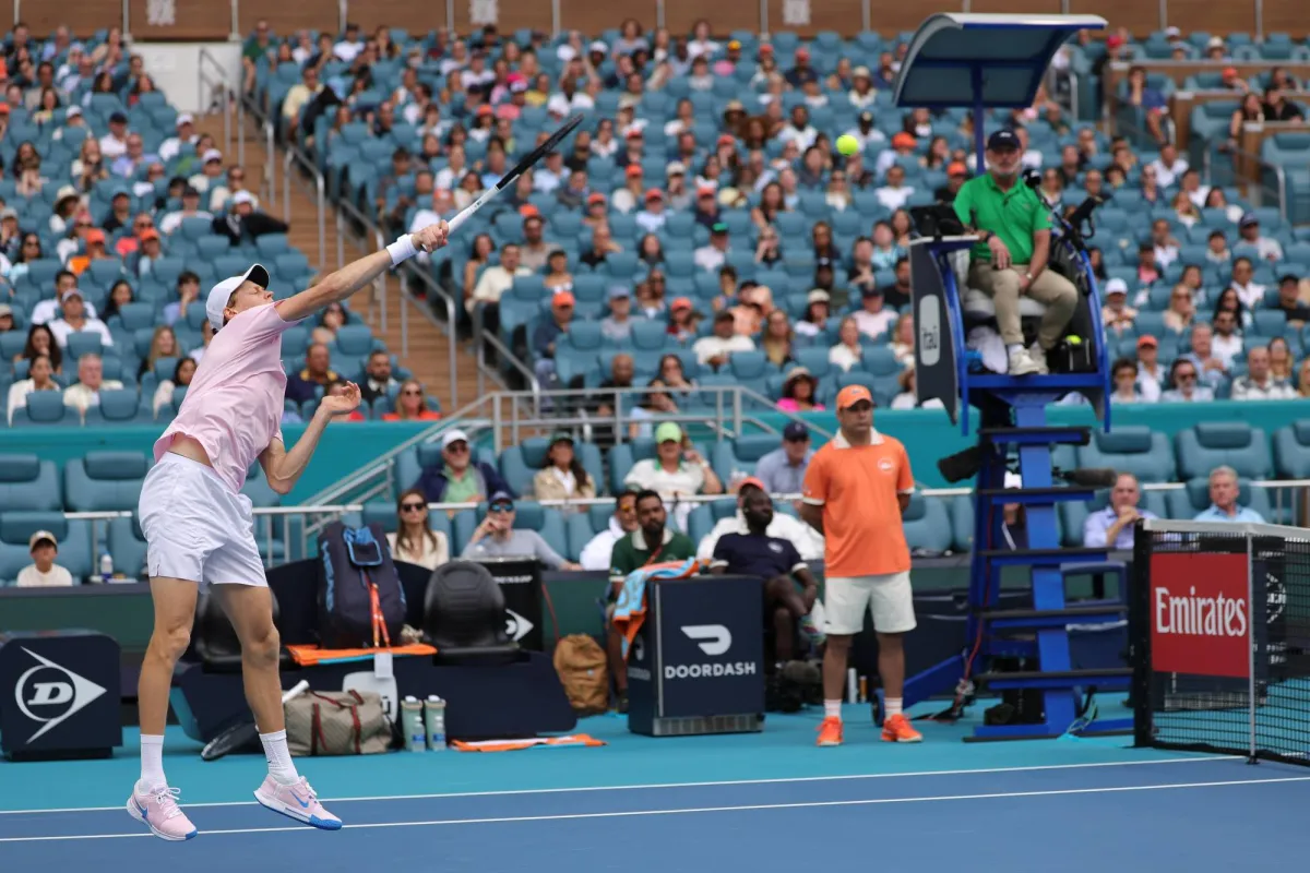 الأمطار توقف نهائي دورة ميامي للتنس