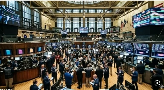 تحركات حادة بأسواق العالم.. برنت إلى 88 دولاراً والذهب يرتد والأسهم تصعد