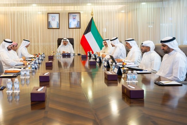 إعادة هيكلة أجهزة الدولة للارتقاء بالخدمات