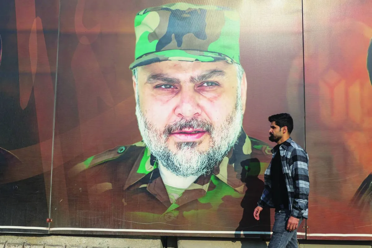 الصدر يدمج جناحه العسكري في الدولة العراقية