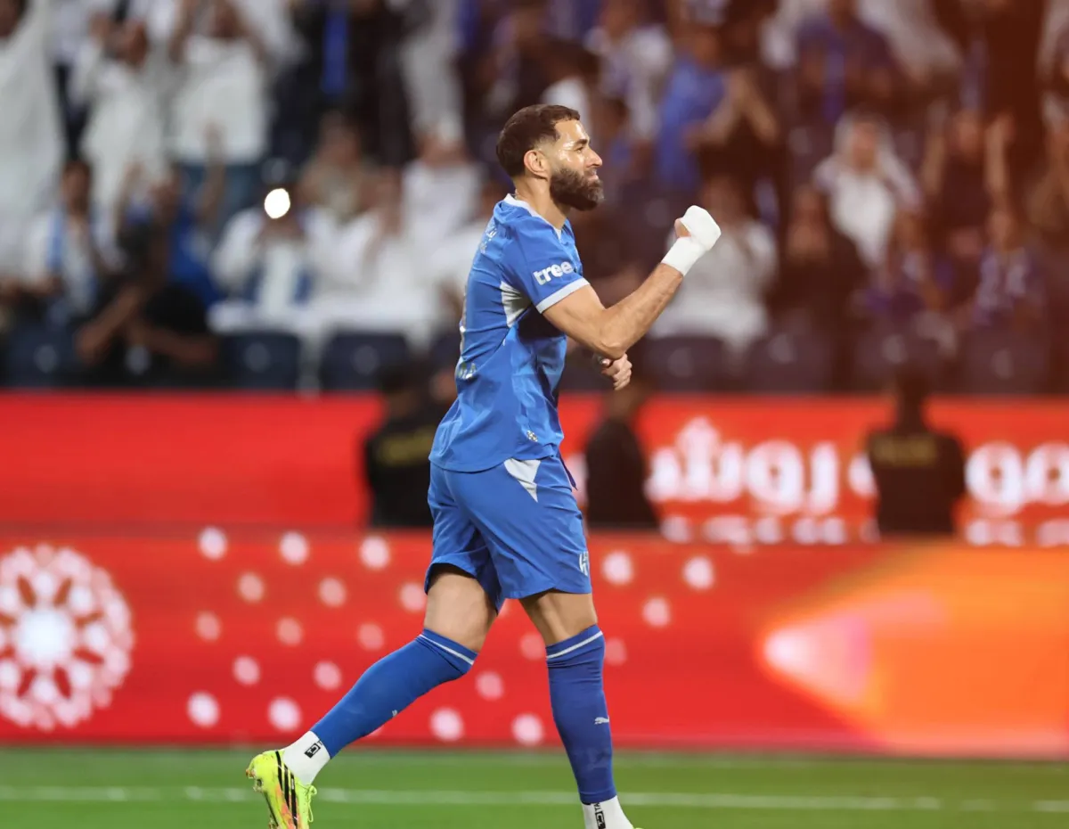 كأس الملك: الهلال ضيفاً ثقيلاً على الرائد… والأهلي أمام غموض الأنوار